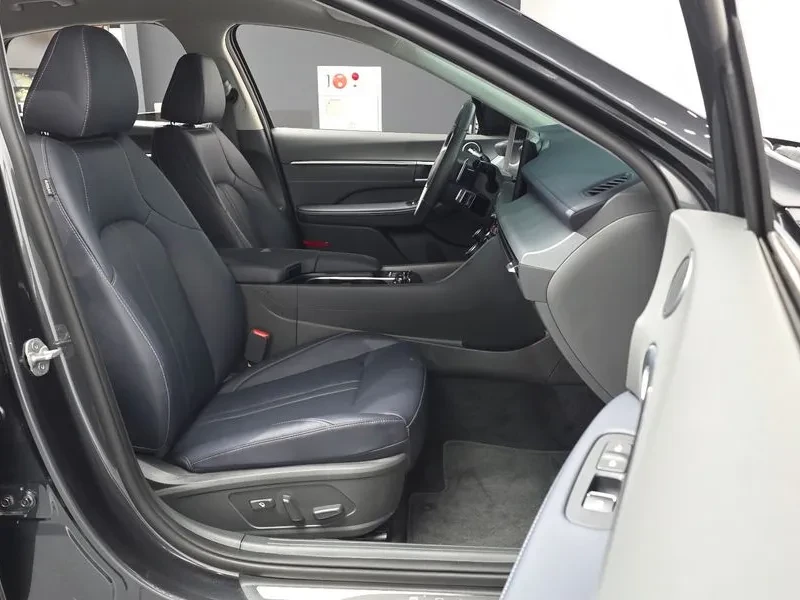 Hyundai Sonata 2.0 Lpg Business, снимка 11 - Автомобили и джипове - 55886013
