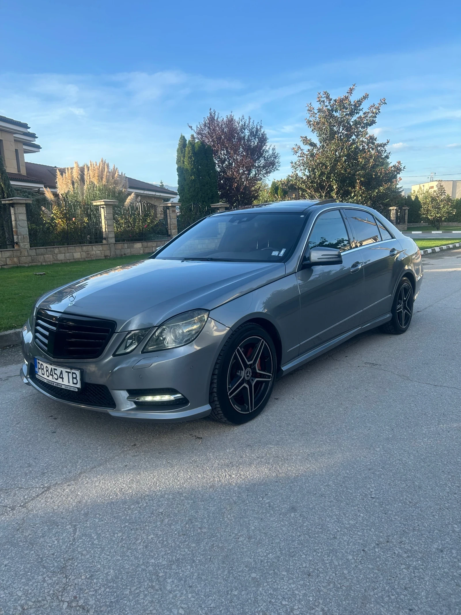 Mercedes-Benz E 350, снимка 1