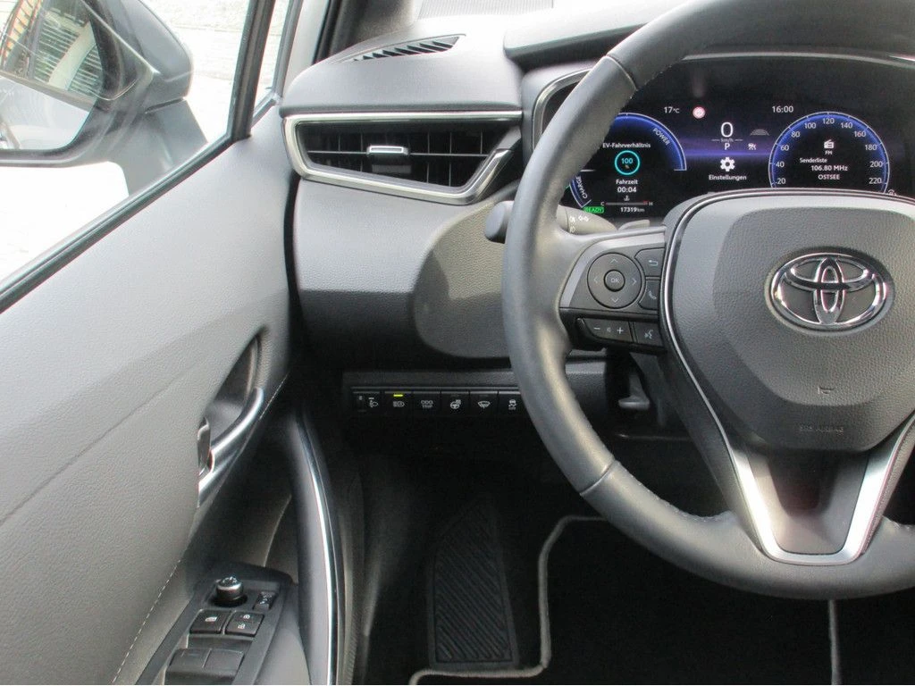 Toyota Corolla 2.0 HYBRID* TEAM D* DISTRONIC* CARPLAY* CAMERA*  | Mobile.bg   11