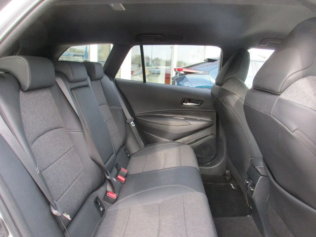 Toyota Corolla 2.0 HYBRID* TEAM D* DISTRONIC* CARPLAY* CAMERA*  | Mobile.bg   16