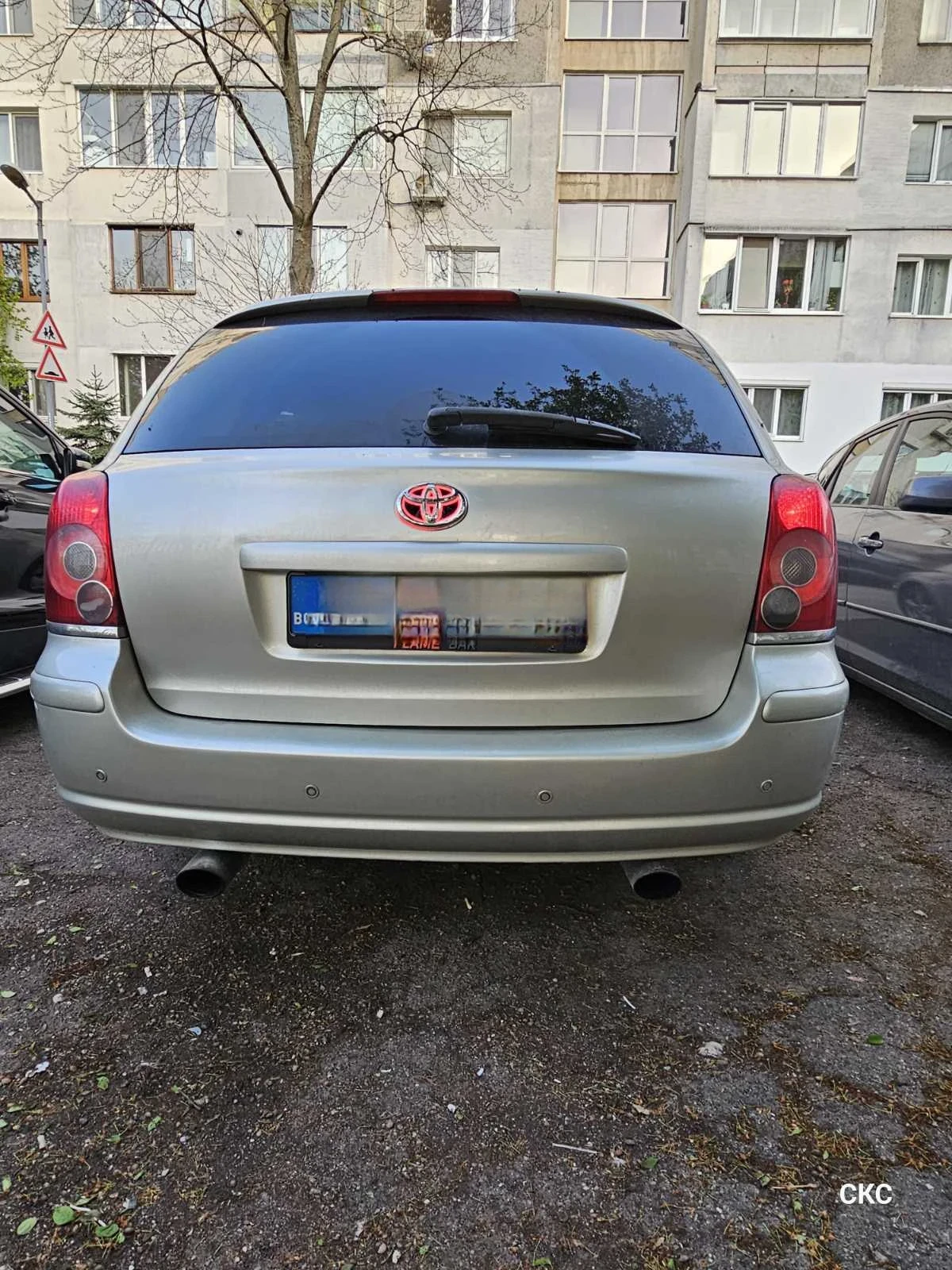 Toyota Avensis  - изображение 2