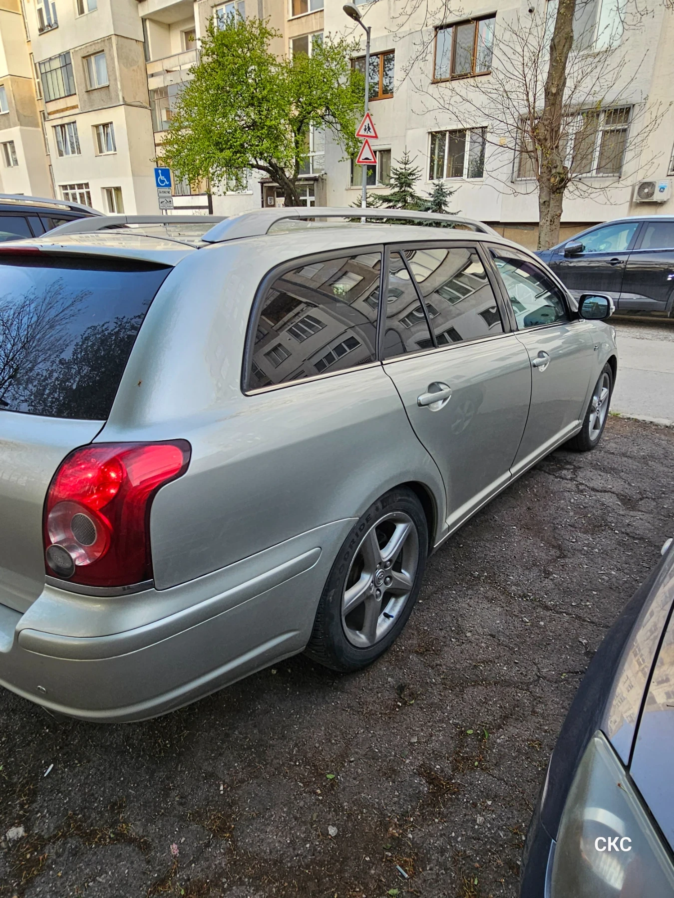 Toyota Avensis  - изображение 6