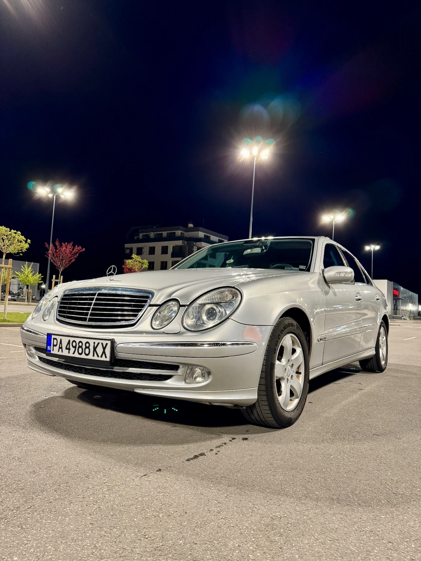 Mercedes-Benz E 320 CDI AVANTGARDE - изображение 6