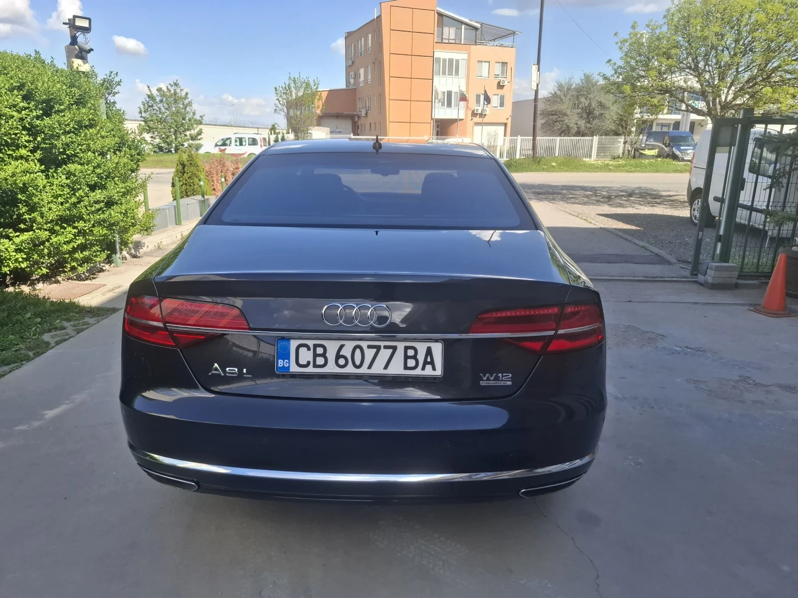 Audi A8 W12 Lang  - изображение 7