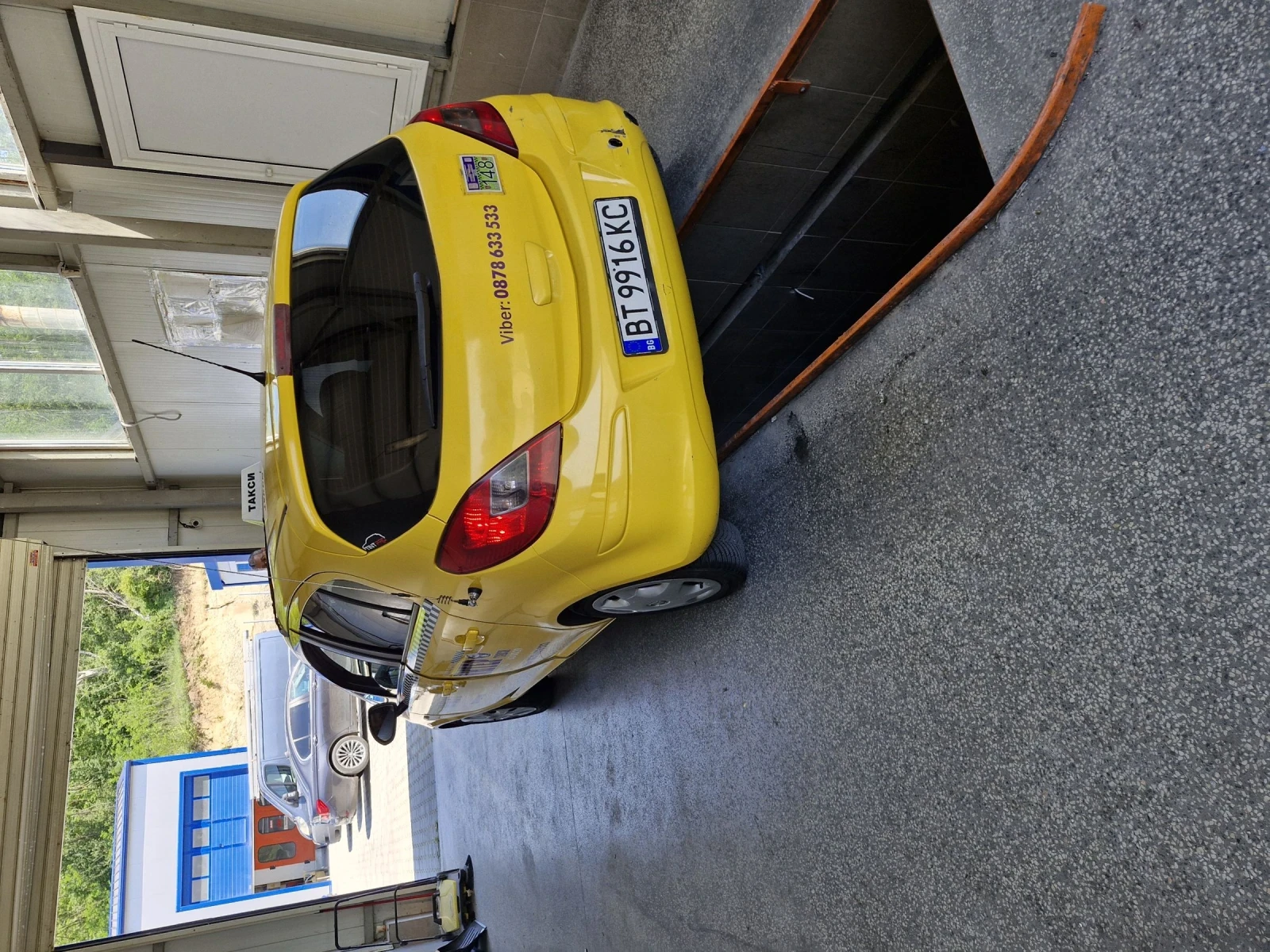 Opel Corsa 1.2 газ-бензин - изображение 8