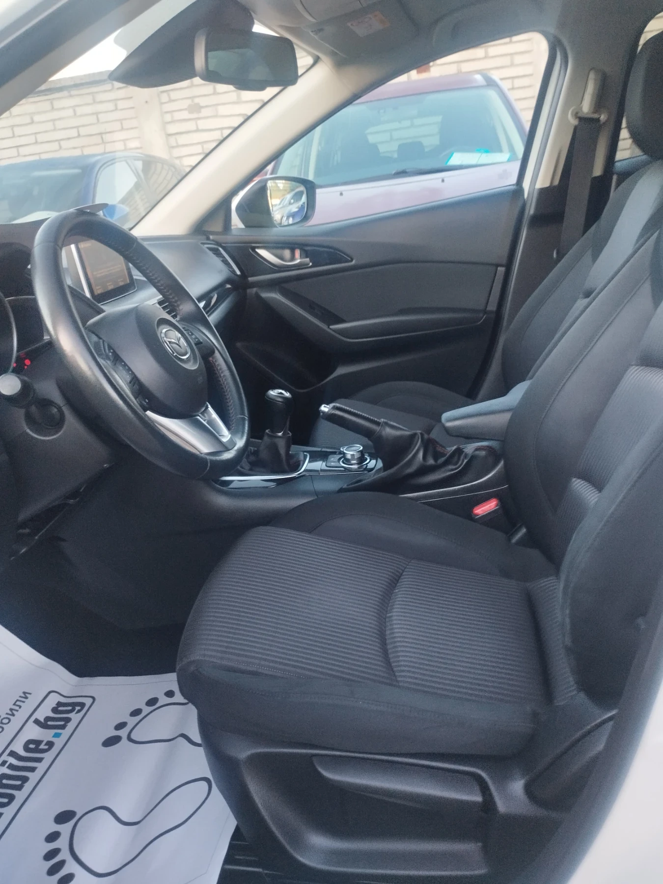 Mazda 3 1.5 SKY ACTIVE  - изображение 9