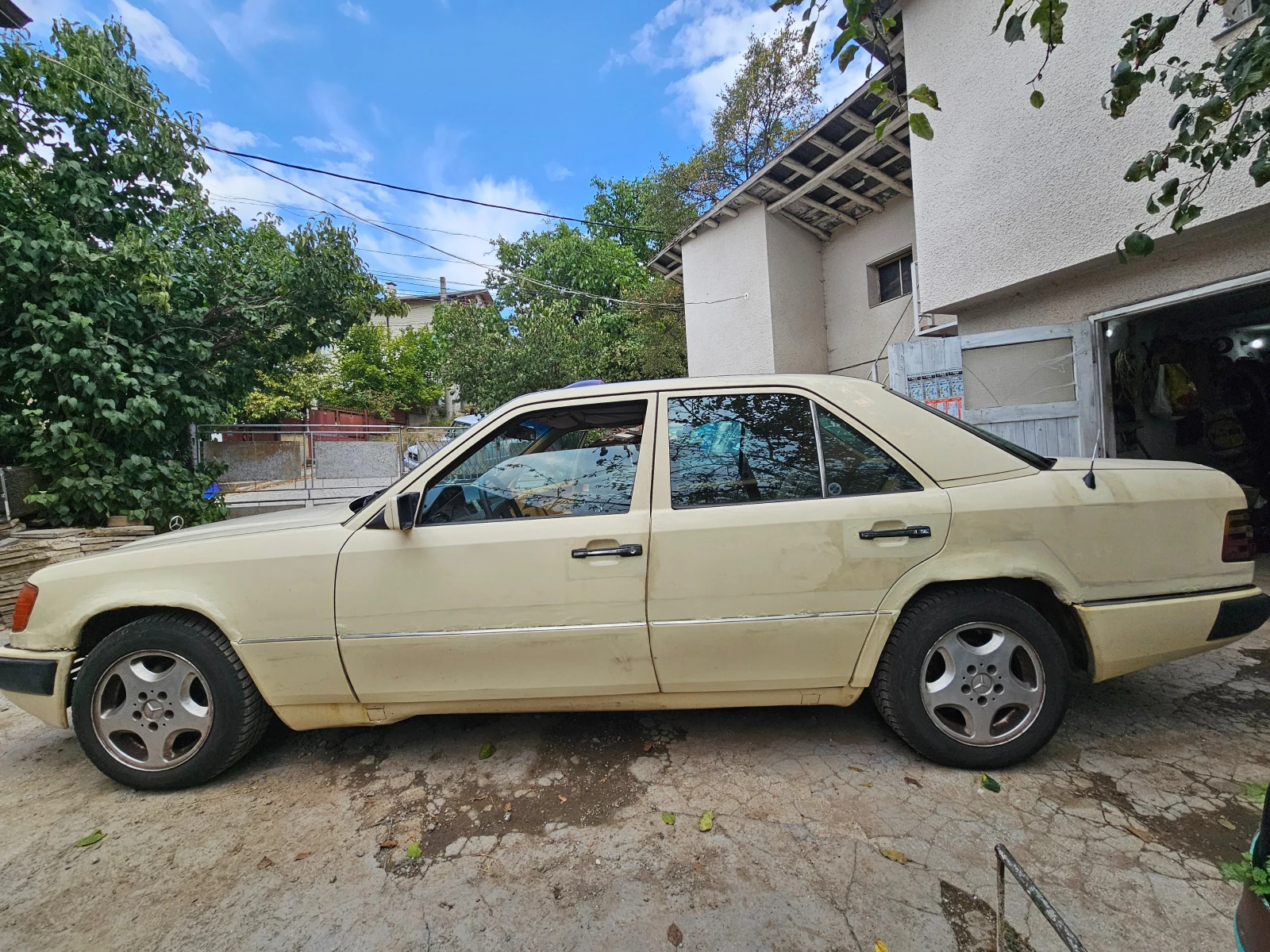 Mercedes-Benz 124 | Mobile.bg   2