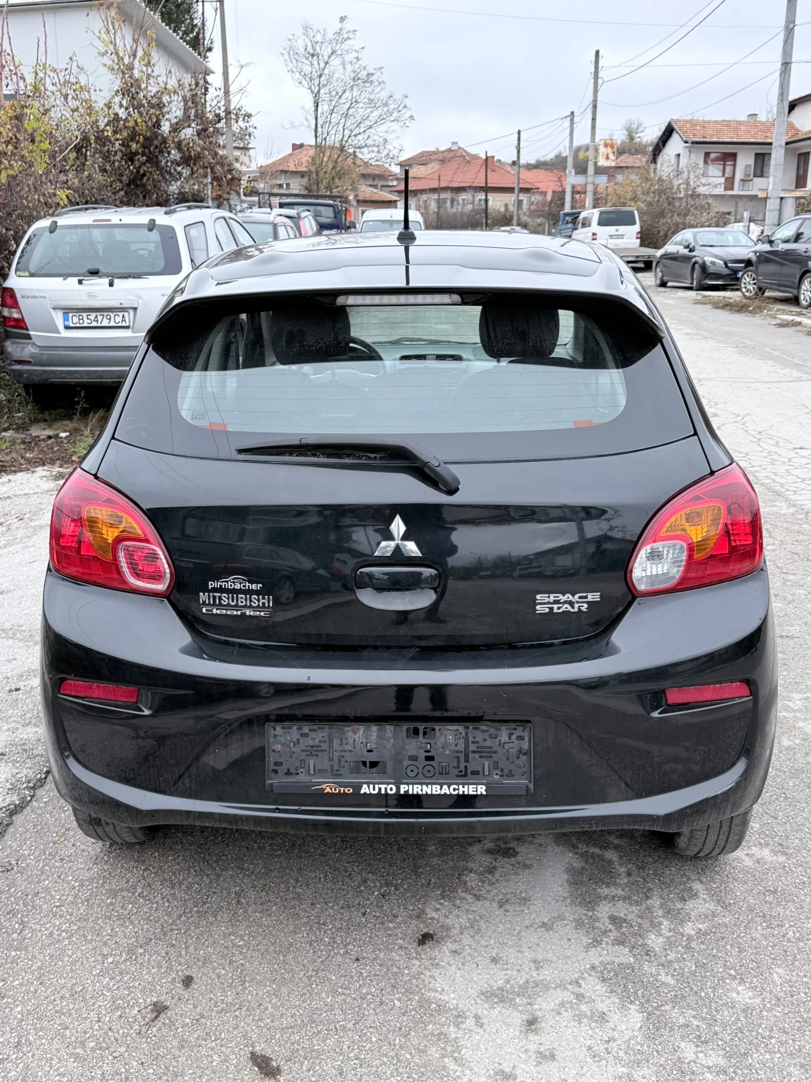 Mitsubishi Space star 1.0i klima euro 6b - изображение 8