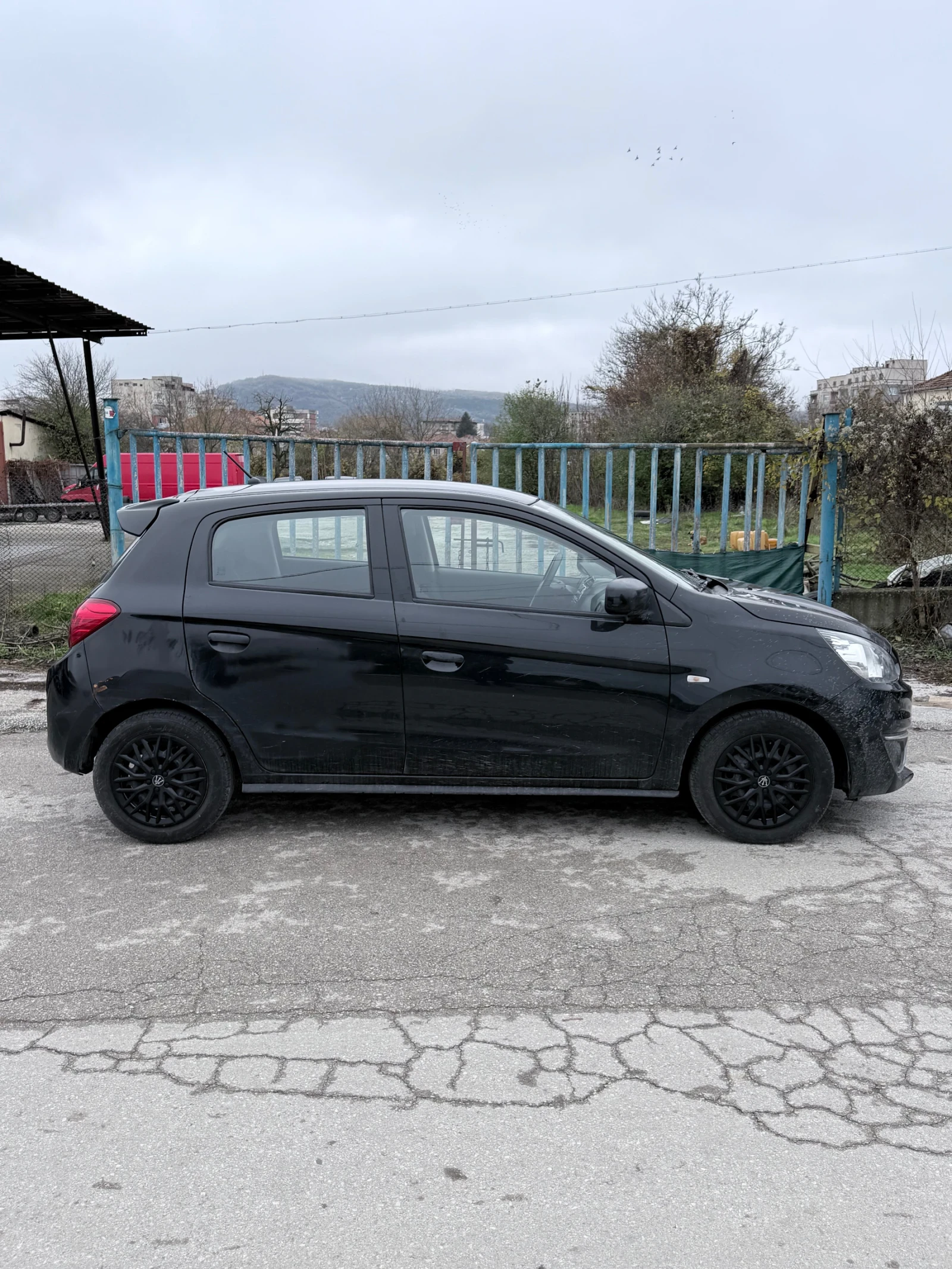 Mitsubishi Space star 1.0i klima euro 6b - изображение 5