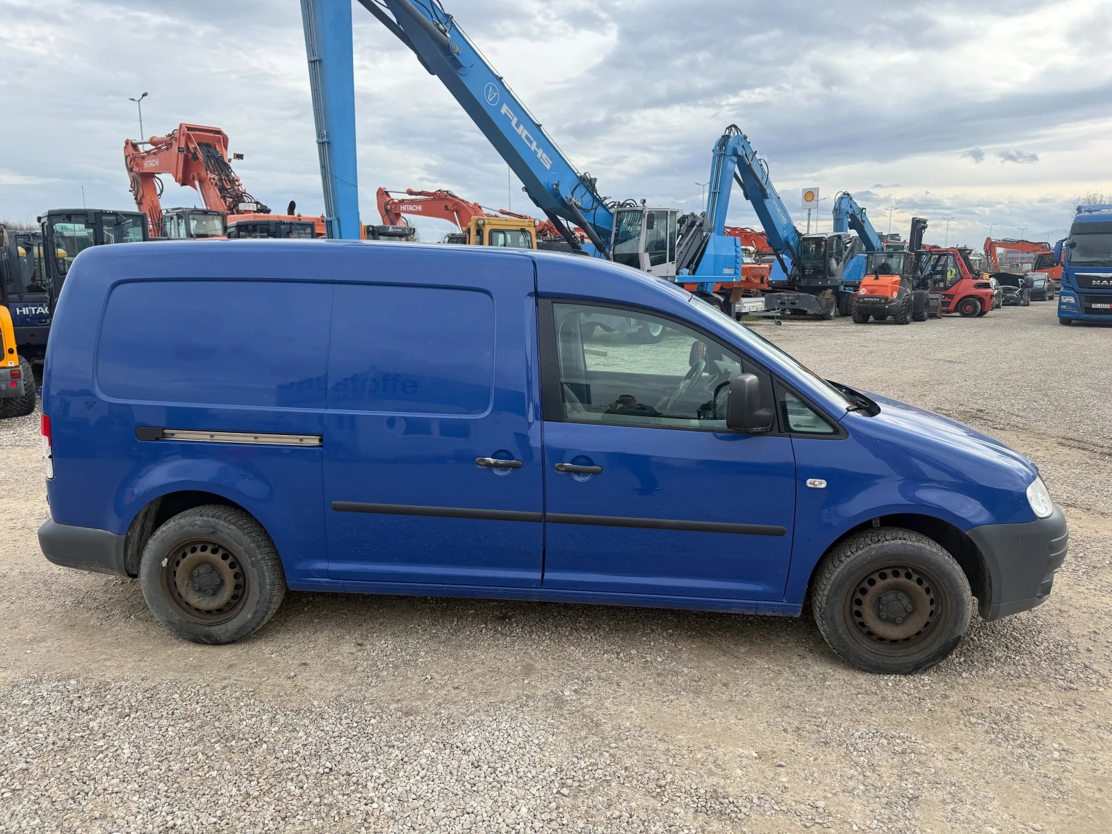 VW Caddy Maxi 1.9 TDI - изображение 5