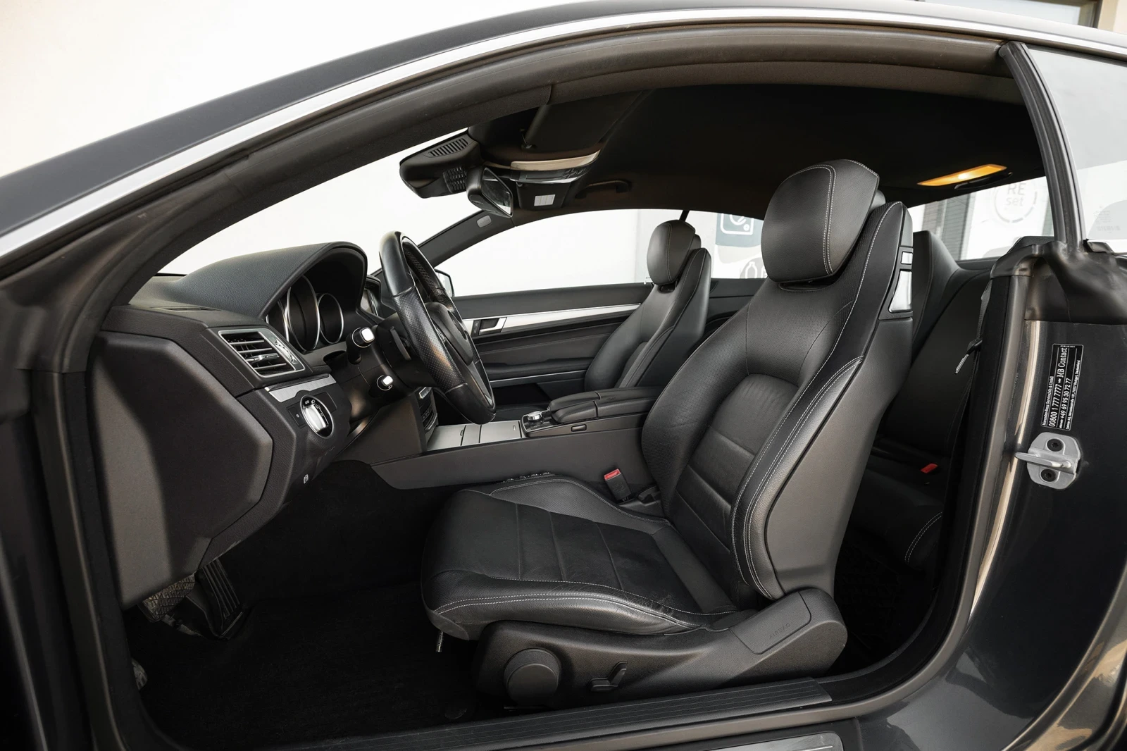 Mercedes-Benz E 350 Coupe Bluetec , снимка 7 - Автомобили и джипове - 53891788