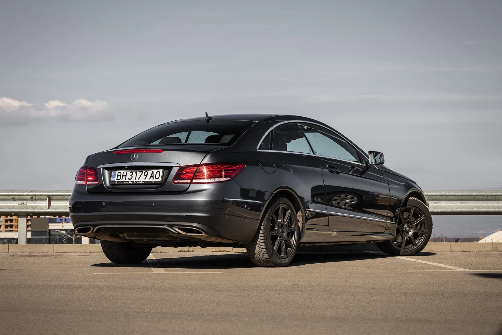 Mercedes-Benz E 350 Coupe Bluetec , снимка 4 - Автомобили и джипове - 53891788