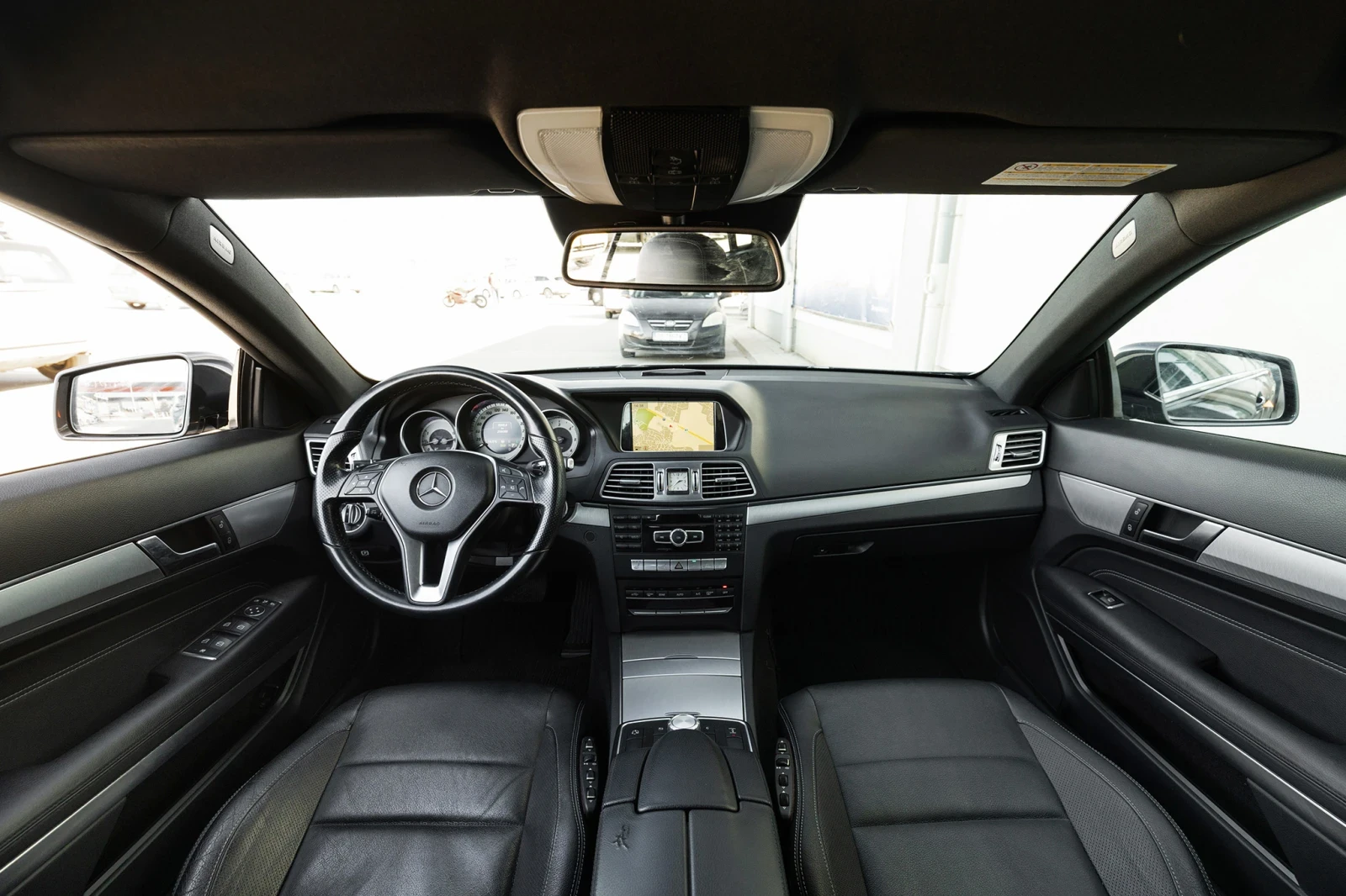 Mercedes-Benz E 350 Coupe Bluetec , снимка 9 - Автомобили и джипове - 53891788