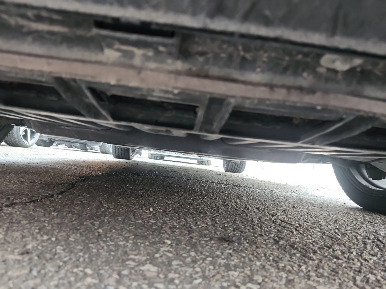 Mercedes-Benz E 53 AMG С РЕГИСТРАЦИЯ & АВТО КРЕДИТ, снимка 11 - Автомобили и джипове - 53995949