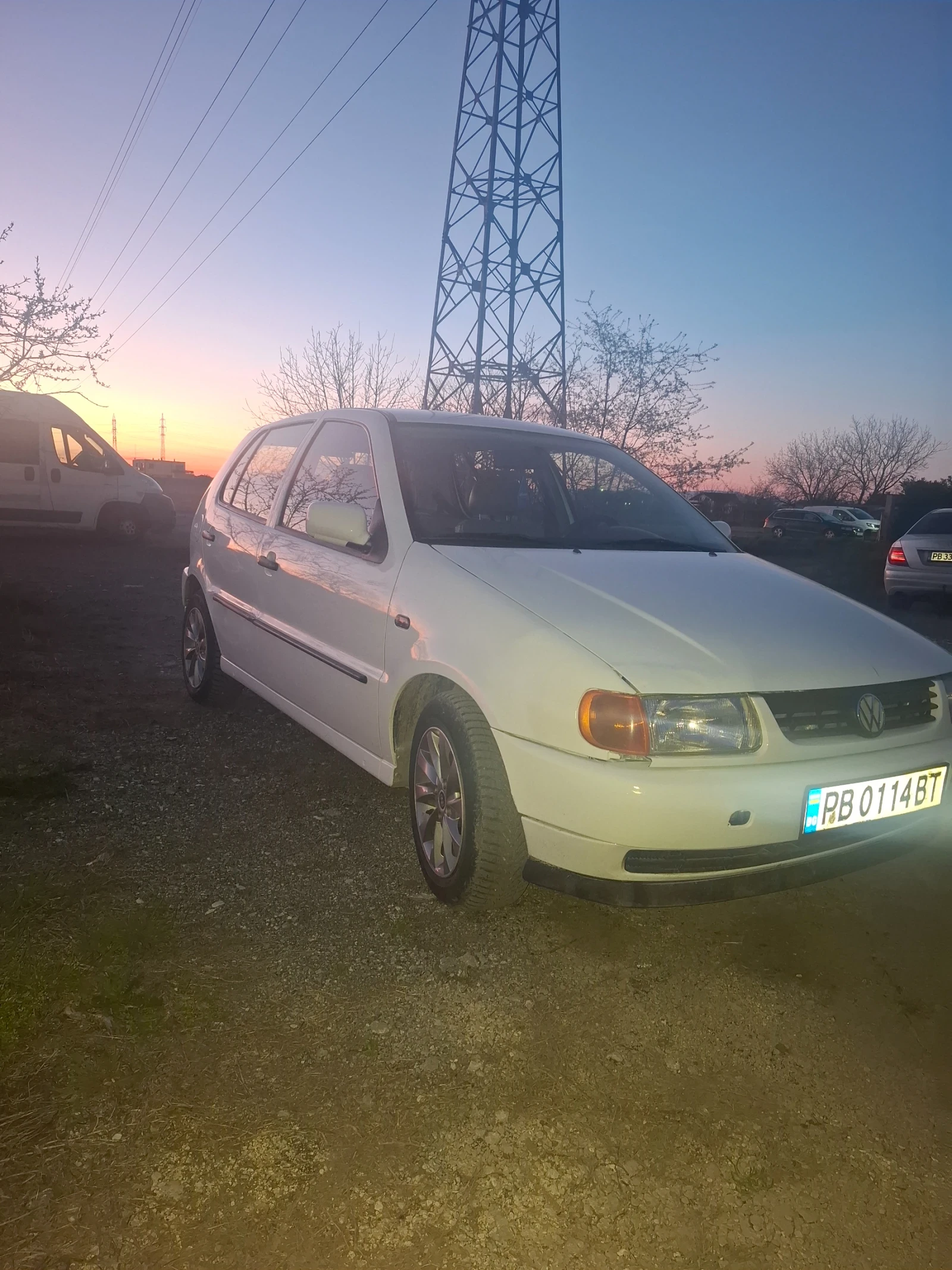 VW Polo, снимка 5 - Автомобили и джипове - 54140675