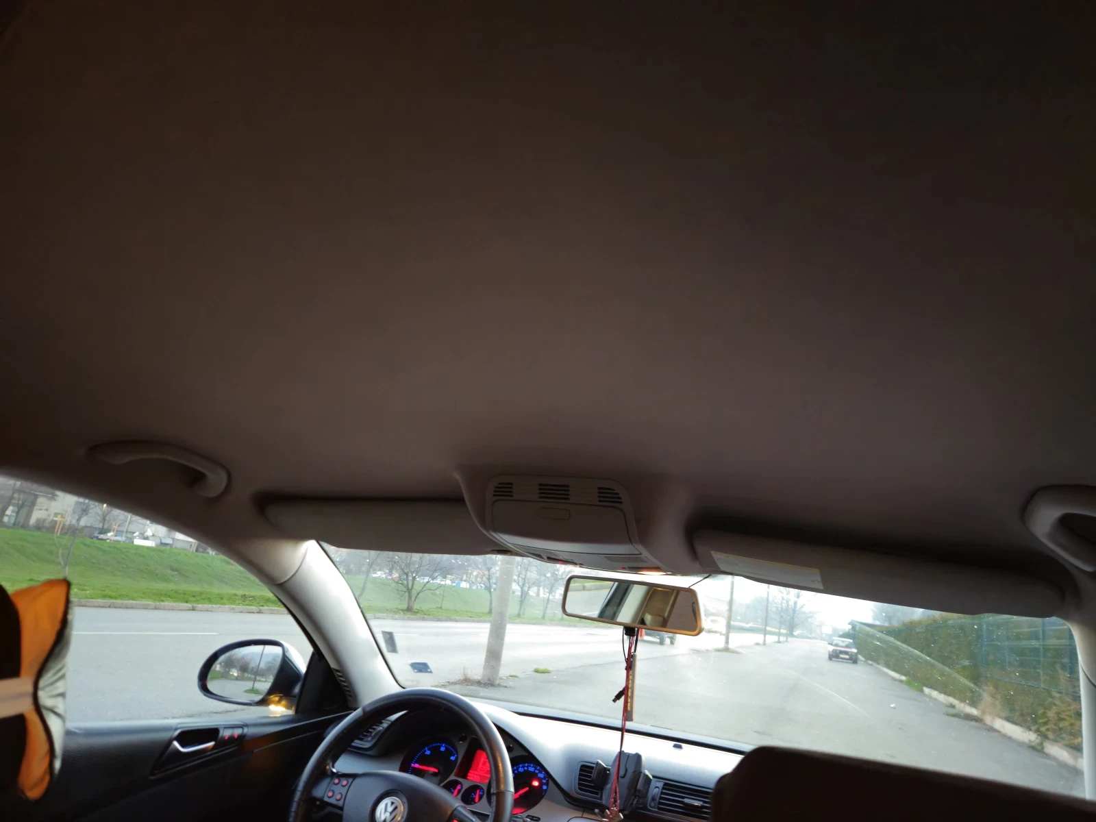 VW Passat, снимка 8 - Автомобили и джипове - 54637097
