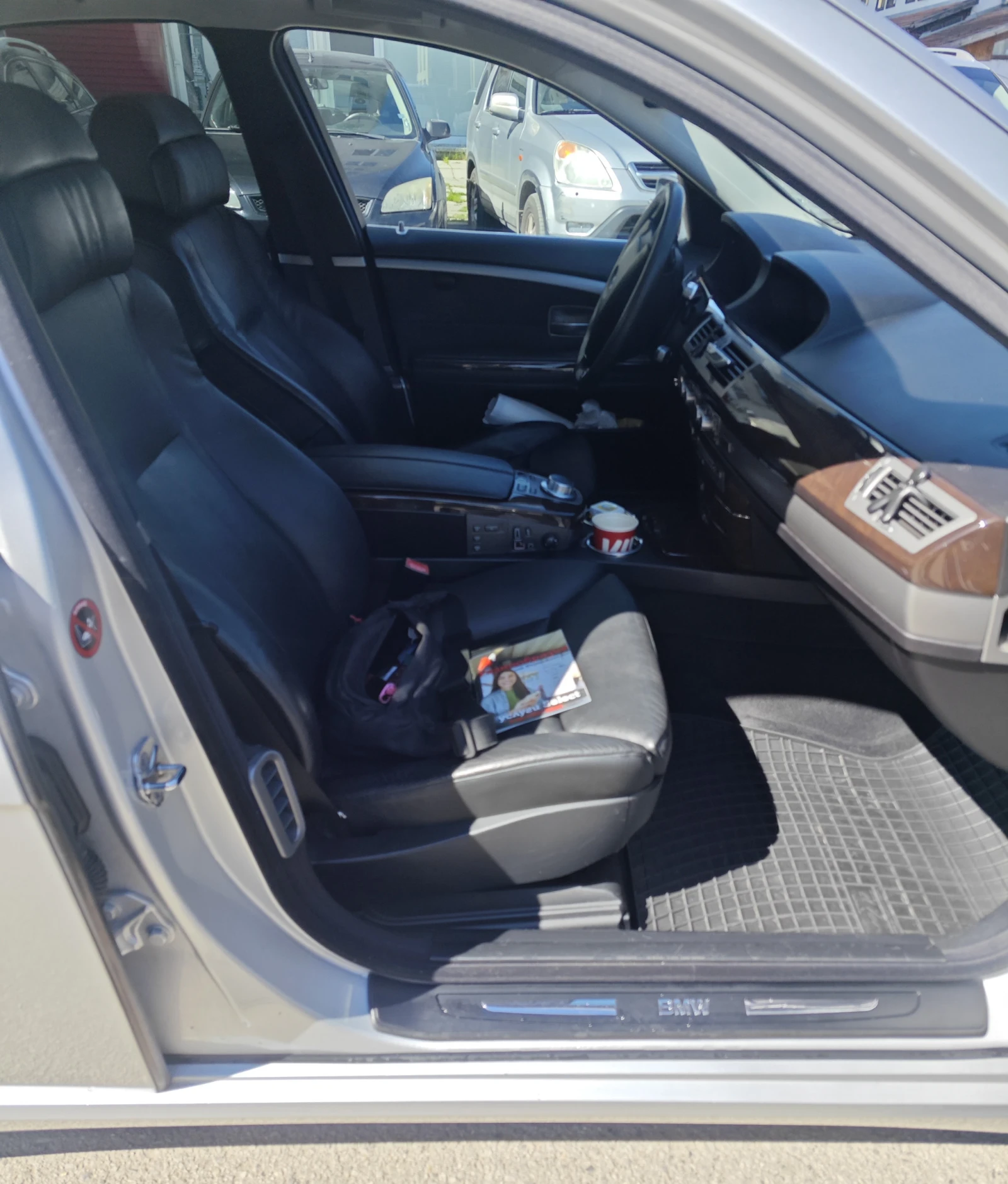 BMW 730 Е65, 3.0d, снимка 9 - Автомобили и джипове - 54666351