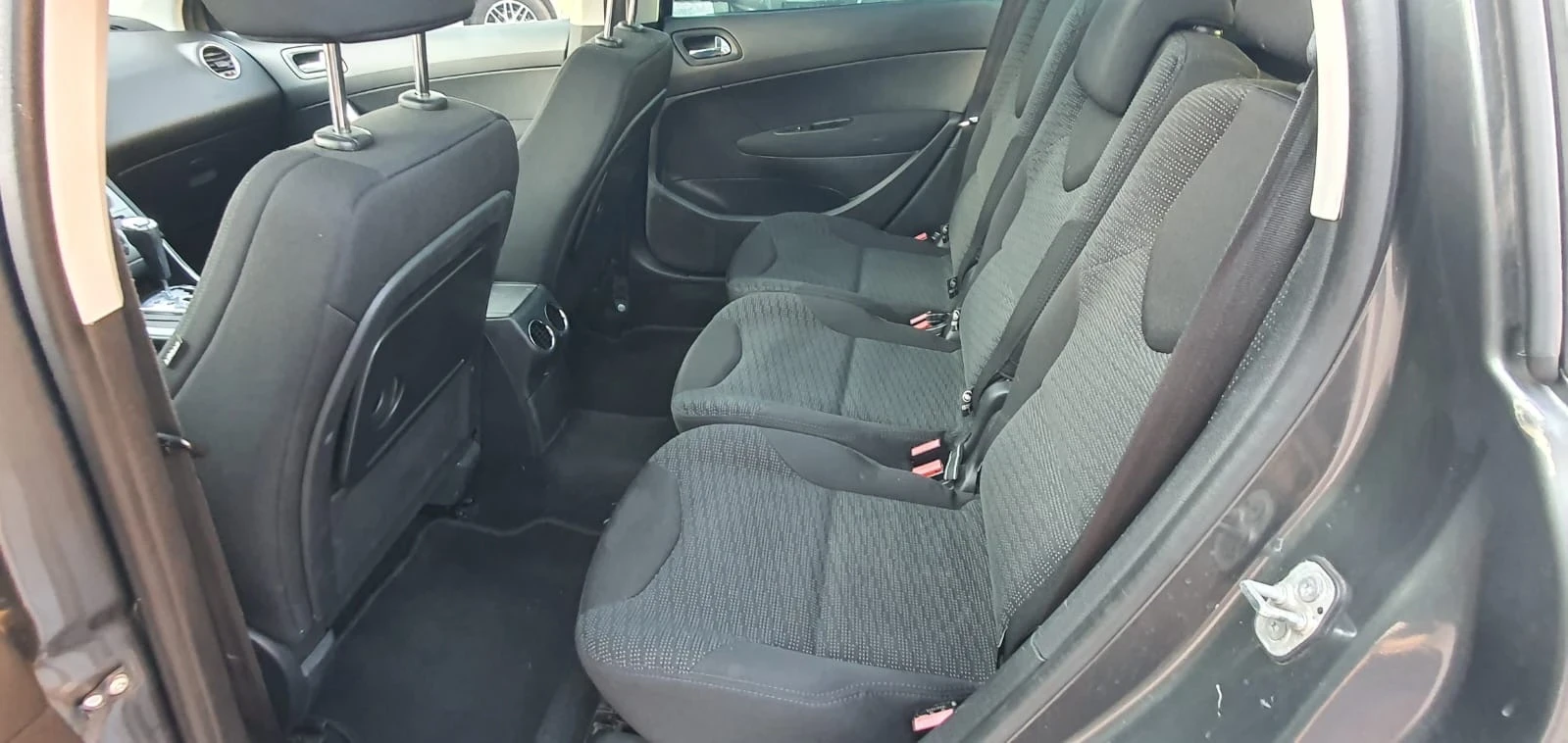 Peugeot 308 2.0HDI-136к.с. АВТОМАТИК+ ШВЕЙЦАРИЯ+ , снимка 14 - Автомобили и джипове - 55110183
