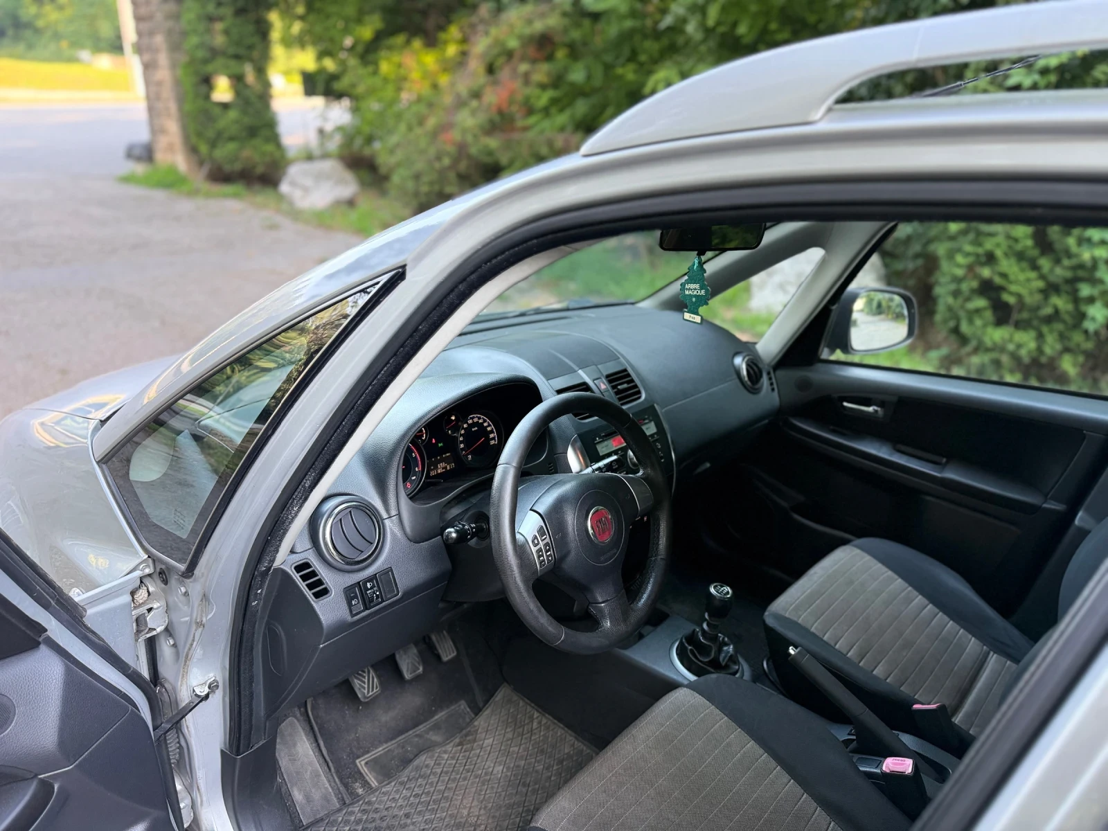 Fiat Sedici 2.0 4x4, снимка 9 - Автомобили и джипове - 55257862