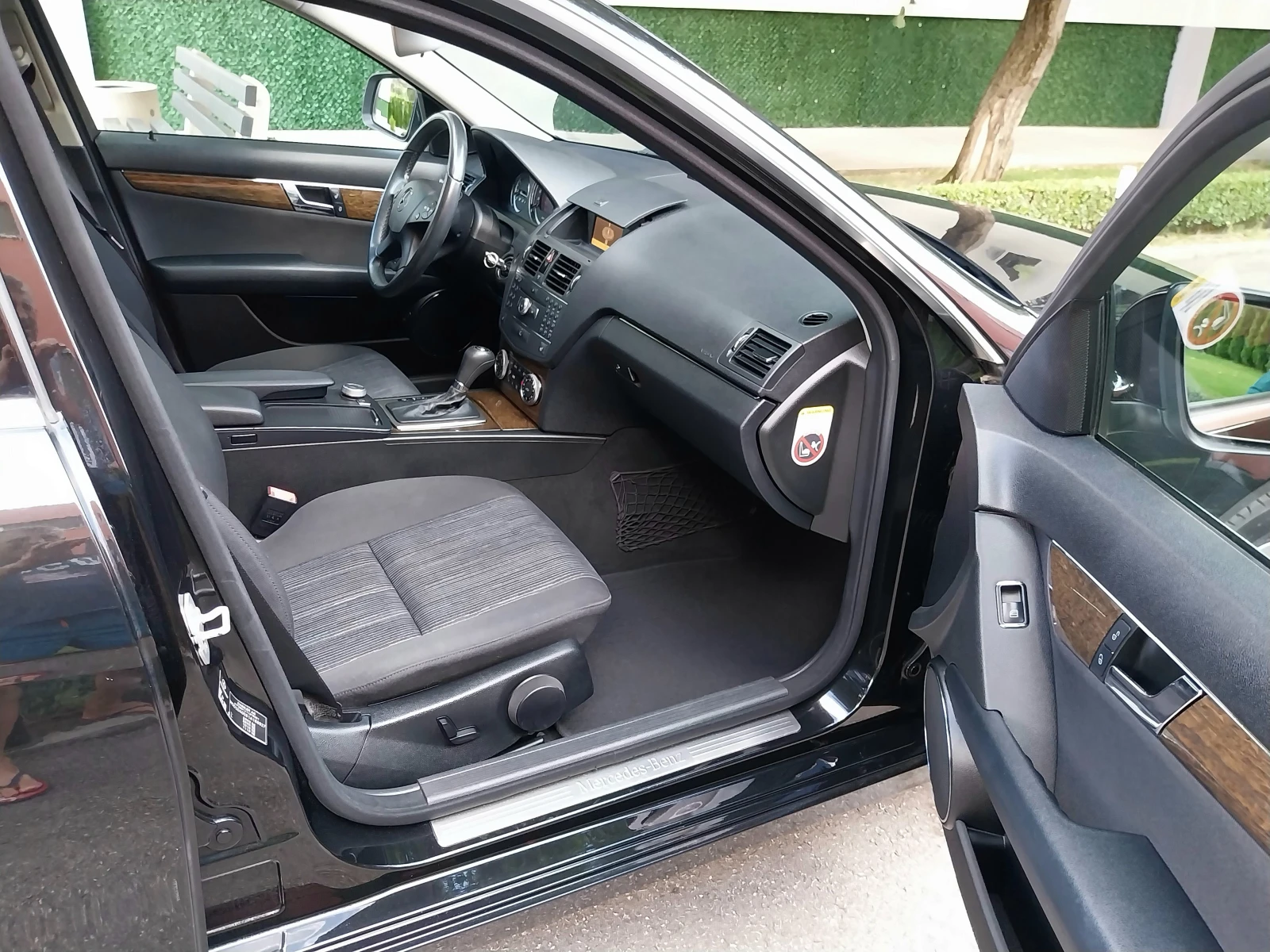 Mercedes-Benz C 220 C220/170кс/Панорама/Подгрев/Андроид/-ОМ646, снимка 10 - Автомобили и джипове - 55455749
