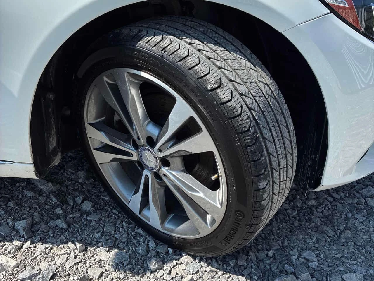 Mercedes-Benz C 300 * CARFAX * ЦЕНА ДО БГ, снимка 6 - Автомобили и джипове - 55494008