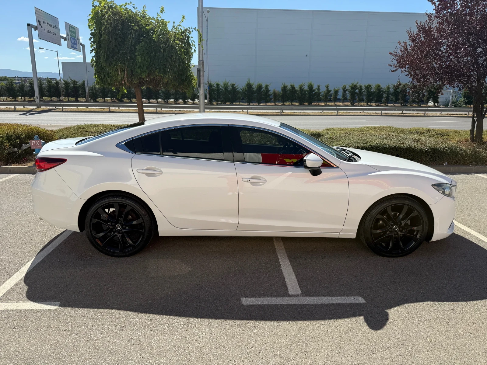 Mazda 6 SKYACTIV 2.2D 175 кс, снимка 3 - Автомобили и джипове - 55973035