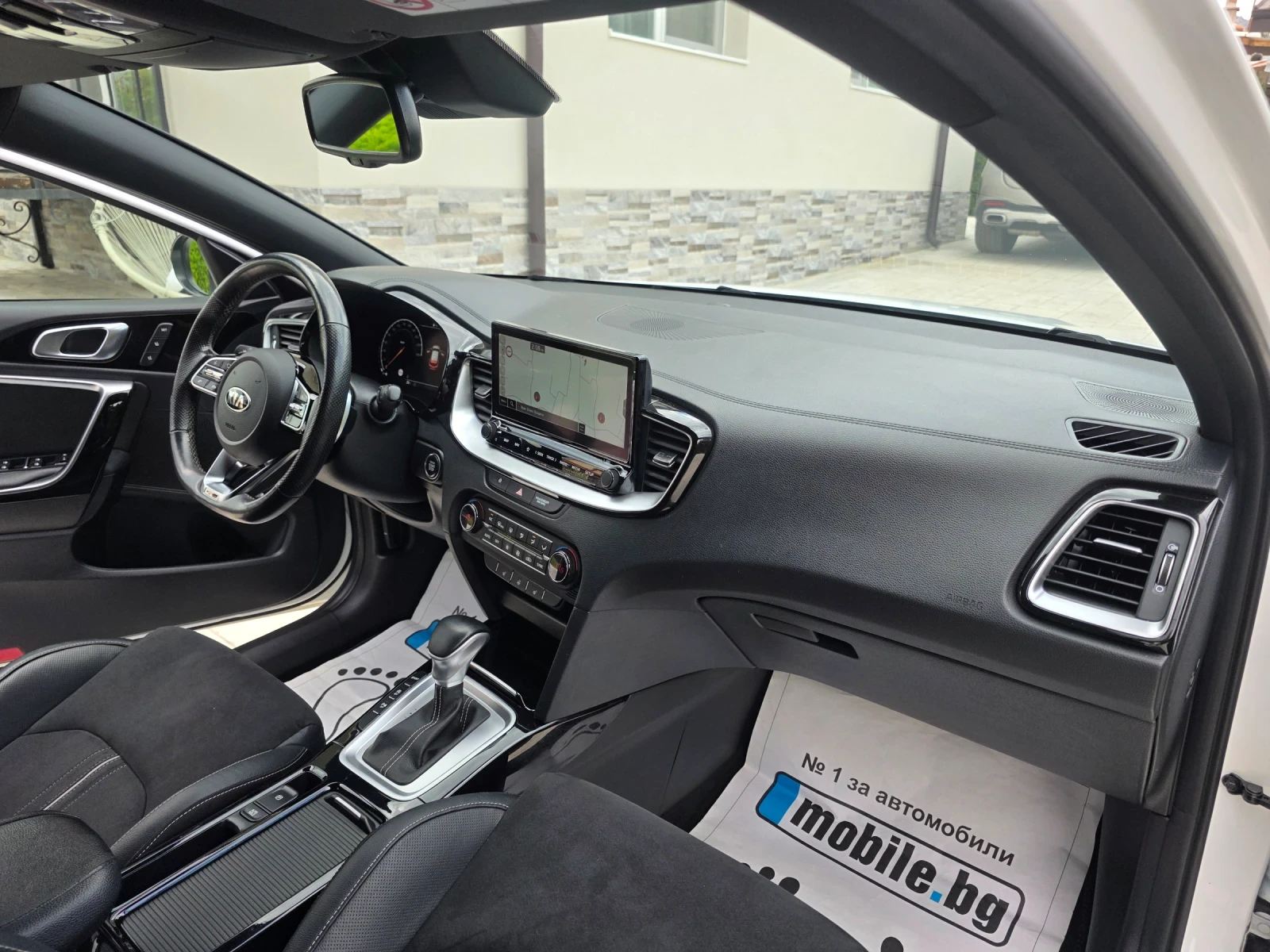 Kia Ceed 1.5 Т GT-PLUS LINE, снимка 11 - Автомобили и джипове - 55671672
