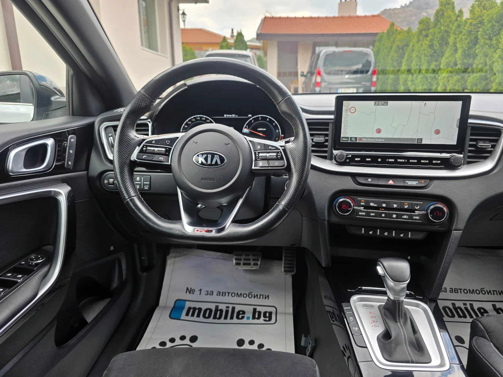 Kia Ceed 1.5 Т GT-PLUS LINE, снимка 10 - Автомобили и джипове - 55671672