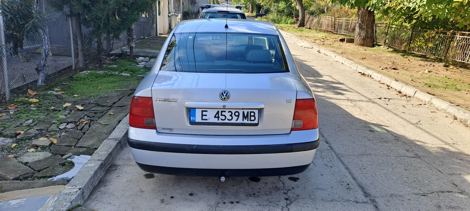 VW Passat, снимка 2 - Автомобили и джипове - 55697583