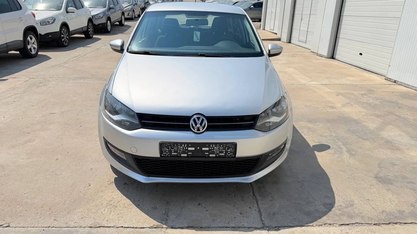 VW Polo 1.6tdi 90k.c* UNIKAT* , снимка 11 - Автомобили и джипове - 55774770