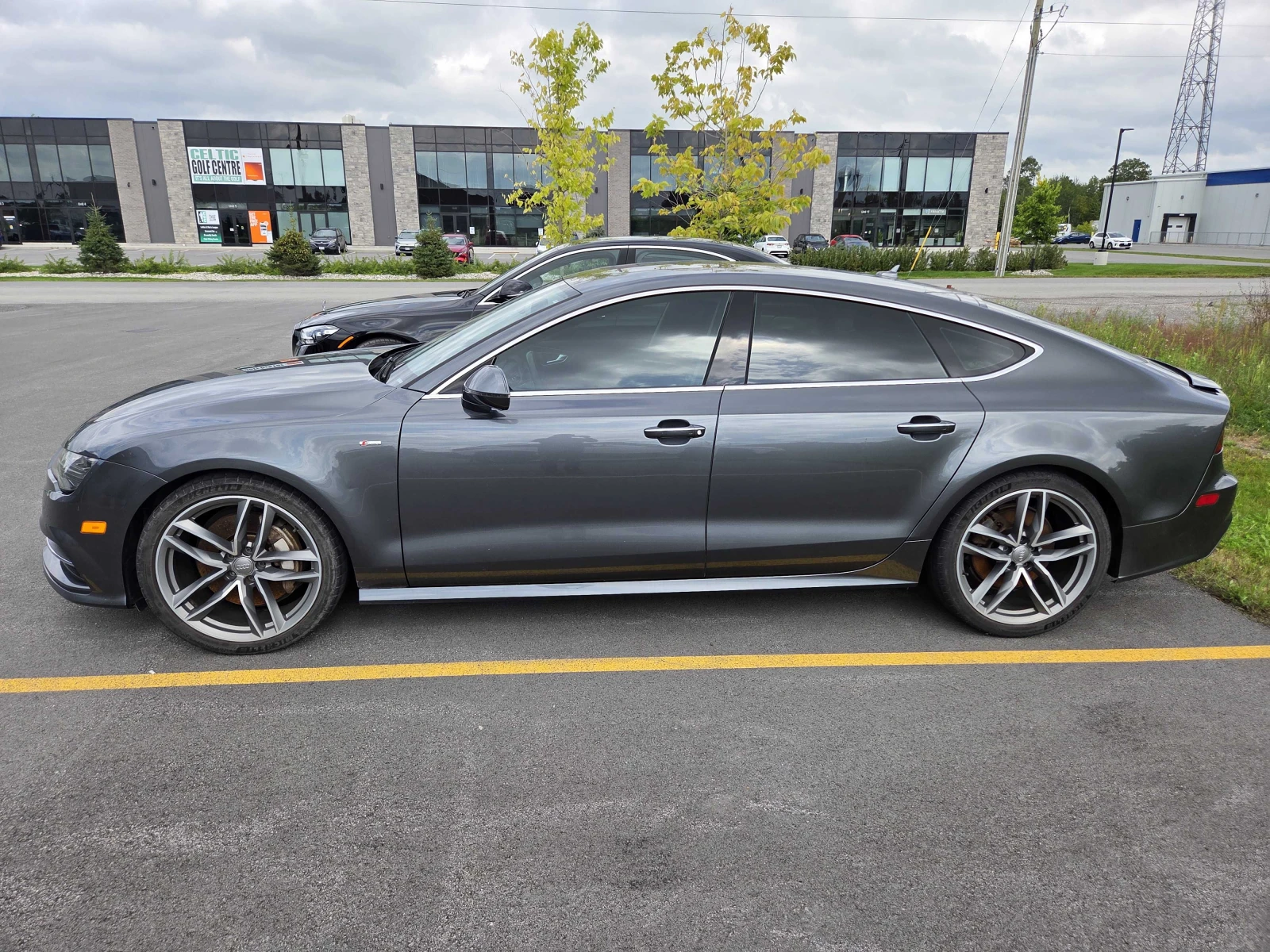 Audi A7 Progressiv / 360 / BOSE / CARFAX / АВТОКРЕДИТ, снимка 2 - Автомобили и джипове - 55938077