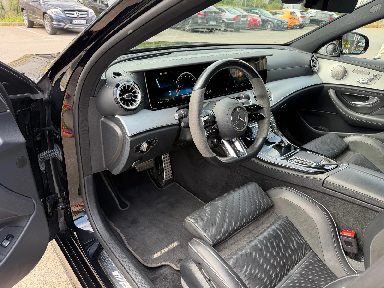 Mercedes-Benz E 63 AMG S 4MATIC FULL Гаранция, снимка 9 - Автомобили и джипове - 56082677