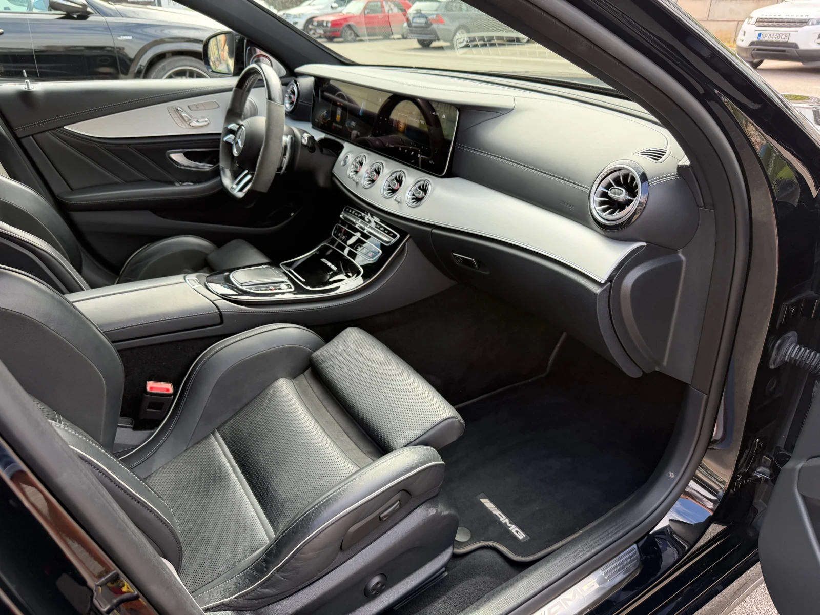 Mercedes-Benz E 63 AMG S 4MATIC FULL Гаранция, снимка 11 - Автомобили и джипове - 56082677