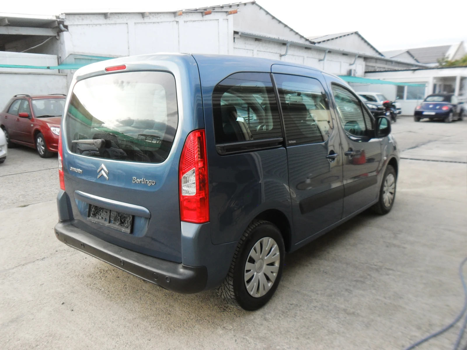 Citroen Berlingo 1, 6i-KLIMA-MULTISPACE, снимка 7 - Автомобили и джипове - 56434205