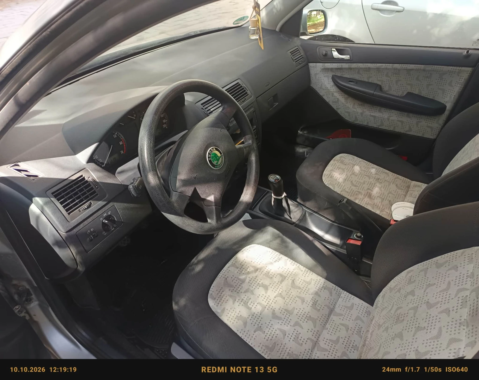 Skoda Fabia, снимка 8 - Автомобили и джипове - 56527691