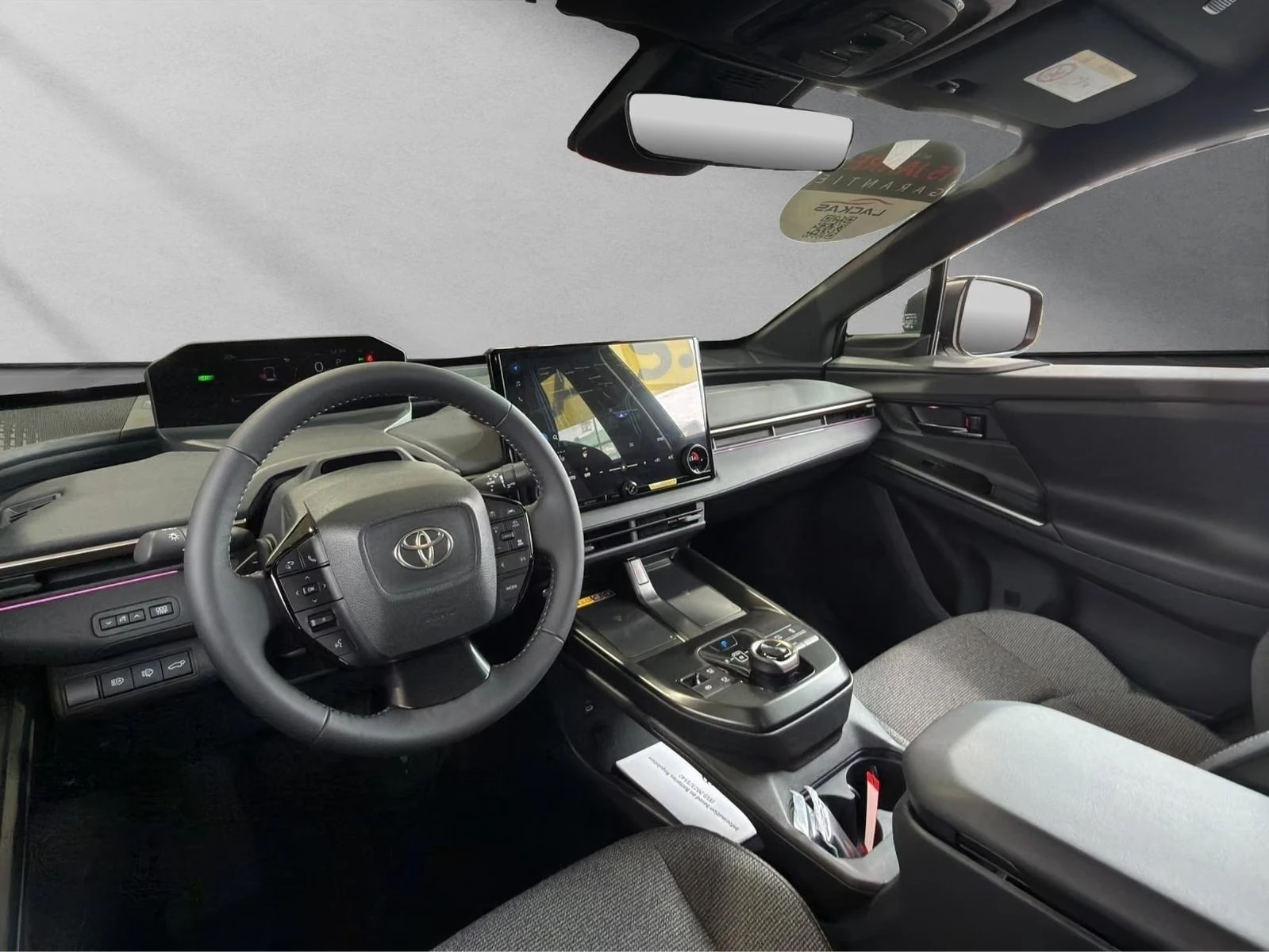 Toyota bZ4X LED 360 CAMERA , снимка 8 - Автомобили и джипове - 56575795