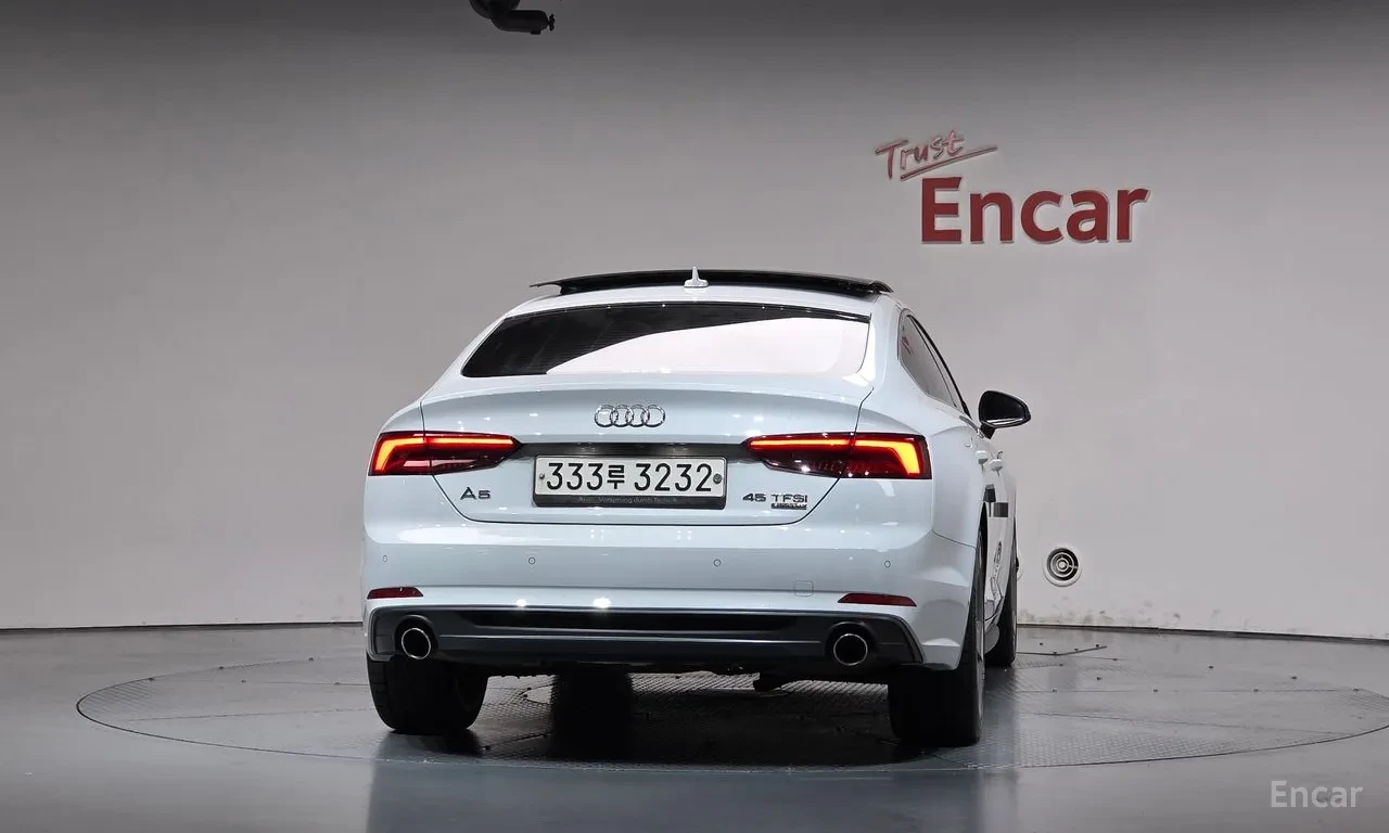 Audi A5 45 TFSI Quattro Premium Sportback, снимка 4 - Автомобили и джипове - 56696394