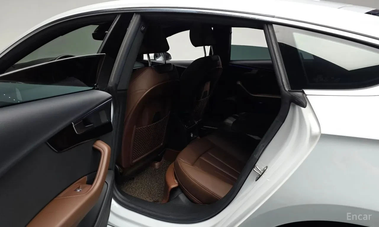 Audi A5 45 TFSI Quattro Premium Sportback, снимка 9 - Автомобили и джипове - 56696394