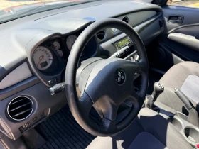 Mitsubishi Outlander 2.0i* BRC* 100%ОБСЛУЖЕН* БЕЗ РЪЖДА* НОВИ ГУМИ* , снимка 12