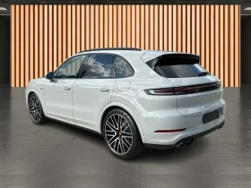 Porsche Cayenne TURBO E-HYBRID/FACELIFT/CARBON/MATRIX/PANO/BOSE/, снимка 4