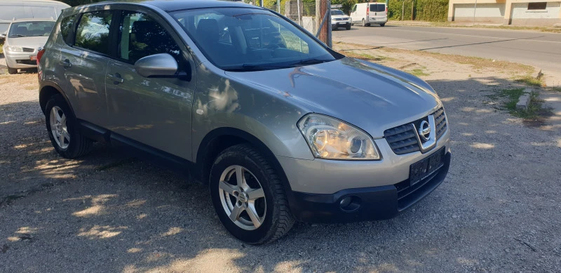 Nissan Qashqai 2.0 бензин 4х4, снимка 2 - Автомобили и джипове - 46754272