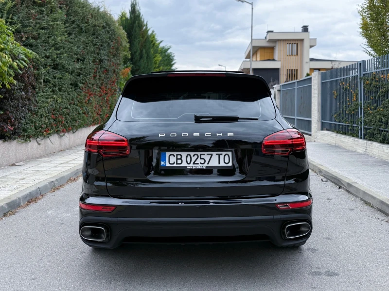 Porsche Cayenne 3.0TDI * Първи собственик* , снимка 4 - Автомобили и джипове - 52054999