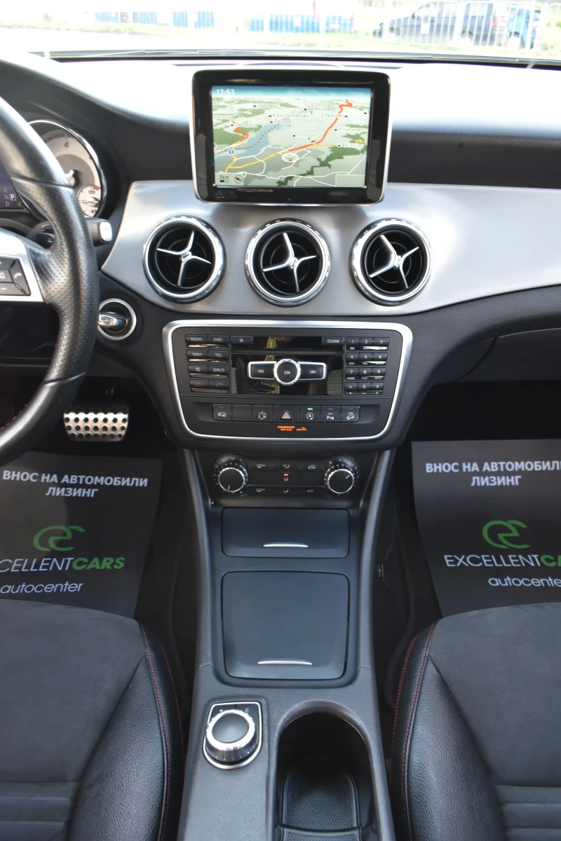 Mercedes-Benz GLA 200 4MATIC* AMG-LINE* FULL-LED, снимка 16 - Автомобили и джипове - 52572126
