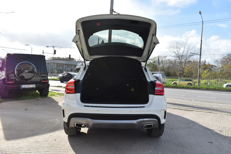 Mercedes-Benz GLA 200 4MATIC* AMG-LINE* FULL-LED, снимка 8 - Автомобили и джипове - 52572126