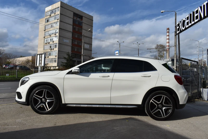Mercedes-Benz GLA 200 4MATIC* AMG-LINE* FULL-LED, снимка 3 - Автомобили и джипове - 52572126