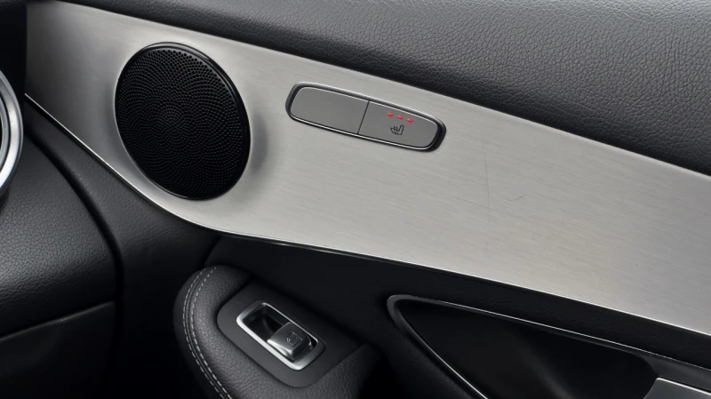 Mercedes-Benz GLC 250 d AMG 4x4 OFFROAD 9G PANORAMA ПОДГРЕВ KeyLess, снимка 14 - Автомобили и джипове - 52582707