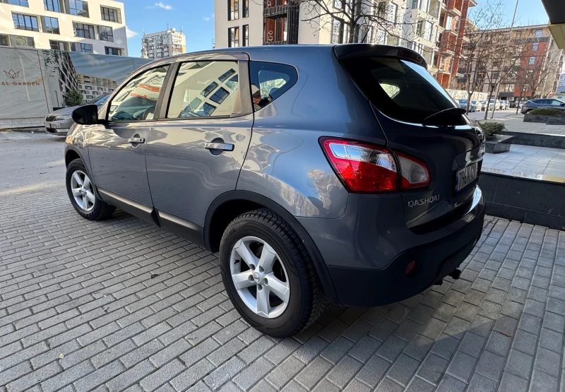 Nissan Qashqai 1500 DCI, снимка 5 - Автомобили и джипове - 52944200