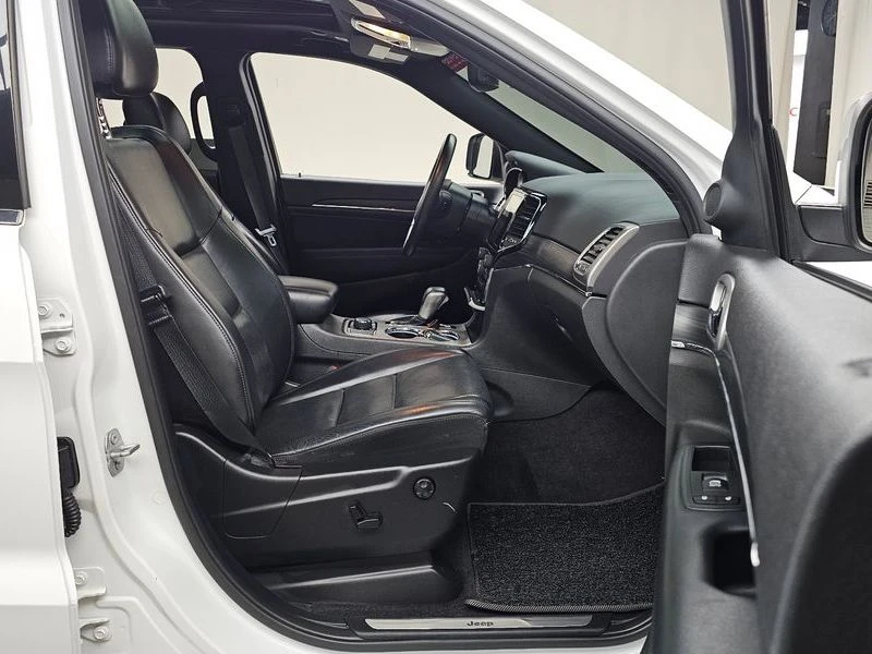 Jeep Cherokee 3.6 Limited| 295�.�.| ���.��������� | Mobile.bg � ����������� 10
