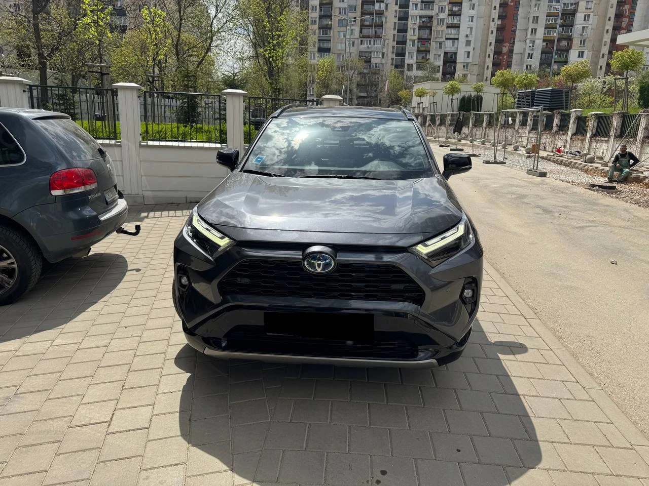 Toyota Rav4 Hybrid, JBL, Style  - изображение 2
