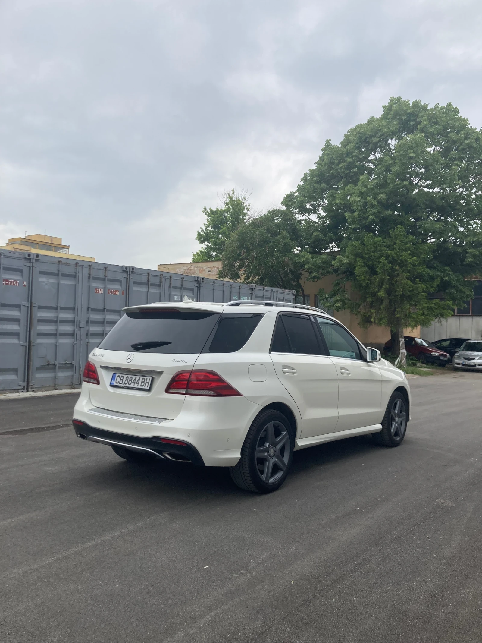 Mercedes-Benz GLE 400 4Matic/AMG/1-ви собственик/SilverStar - изображение 5
